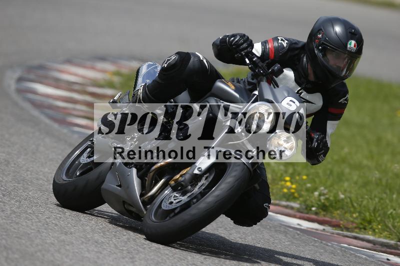 /Archiv-2024/29 12.06.2024 MOTO.CH Track Day ADR/Gruppe blau/65